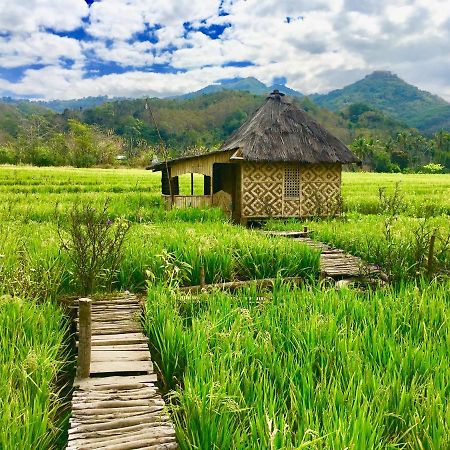 Tado Homestay Limbung Exterior photo