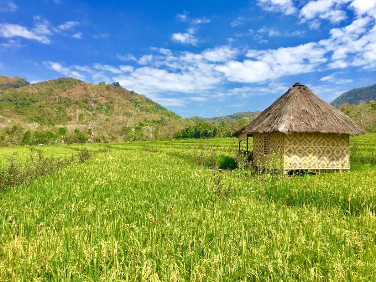 Tado Homestay Limbung Exterior photo